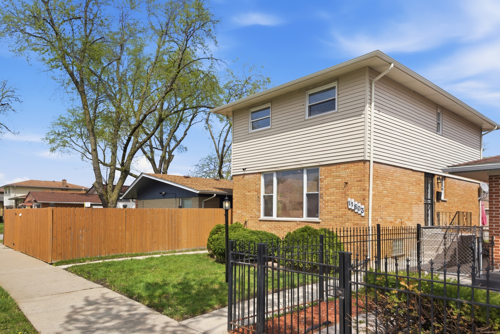 main property photo 1