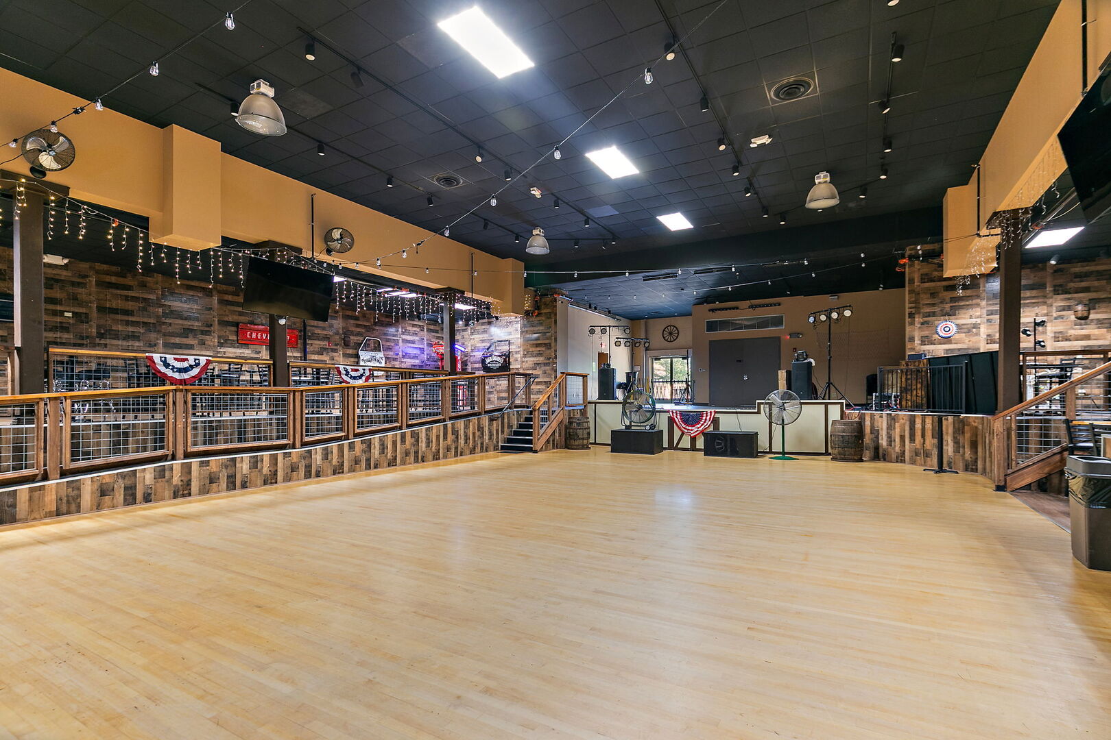 main property photo 9