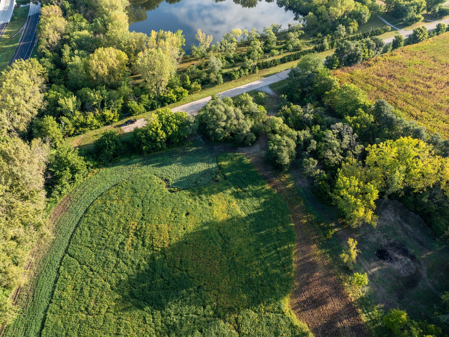 main property photo 25