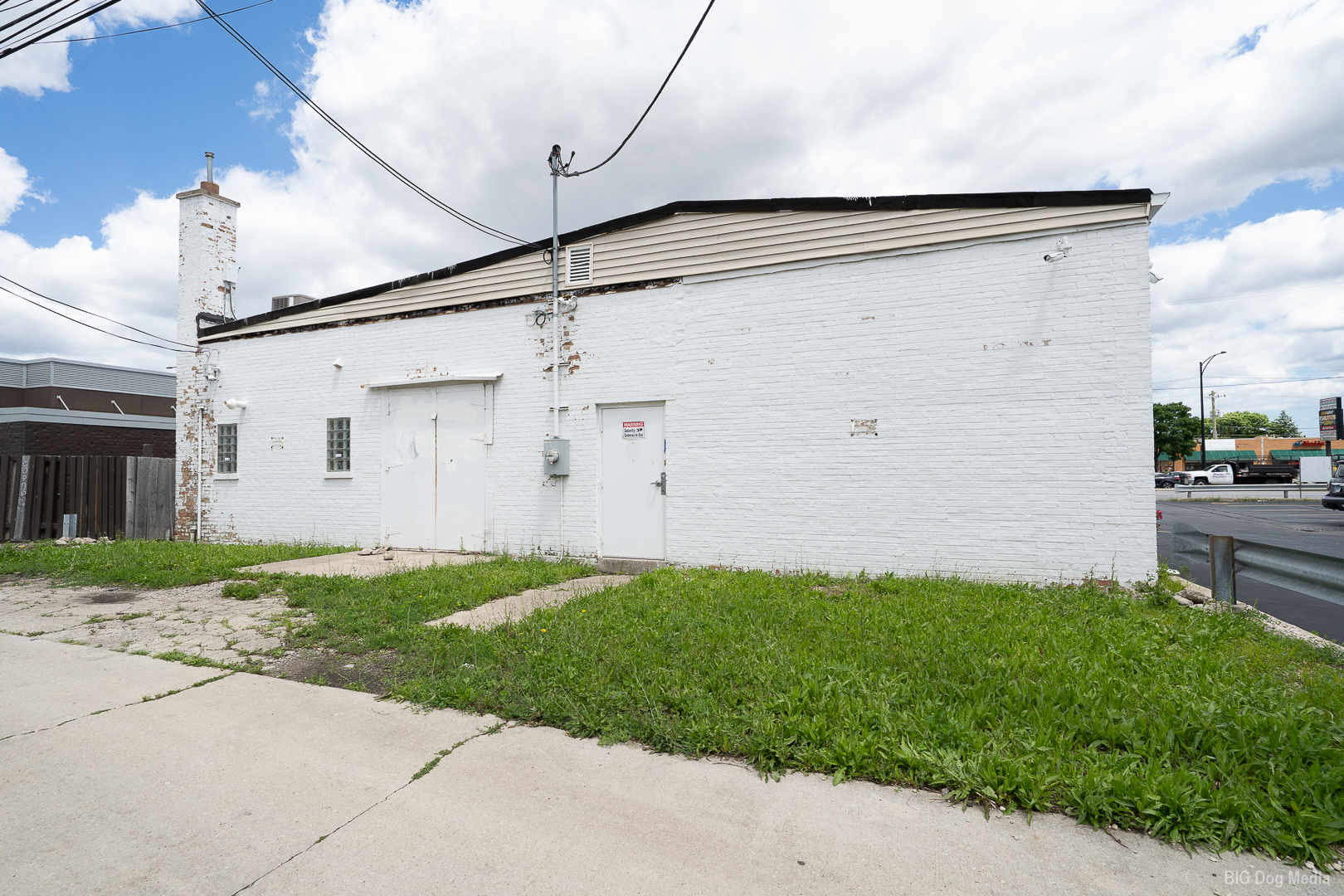 main property photo 16
