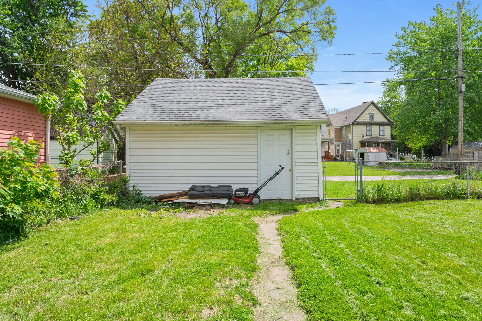 property viewer photo 15