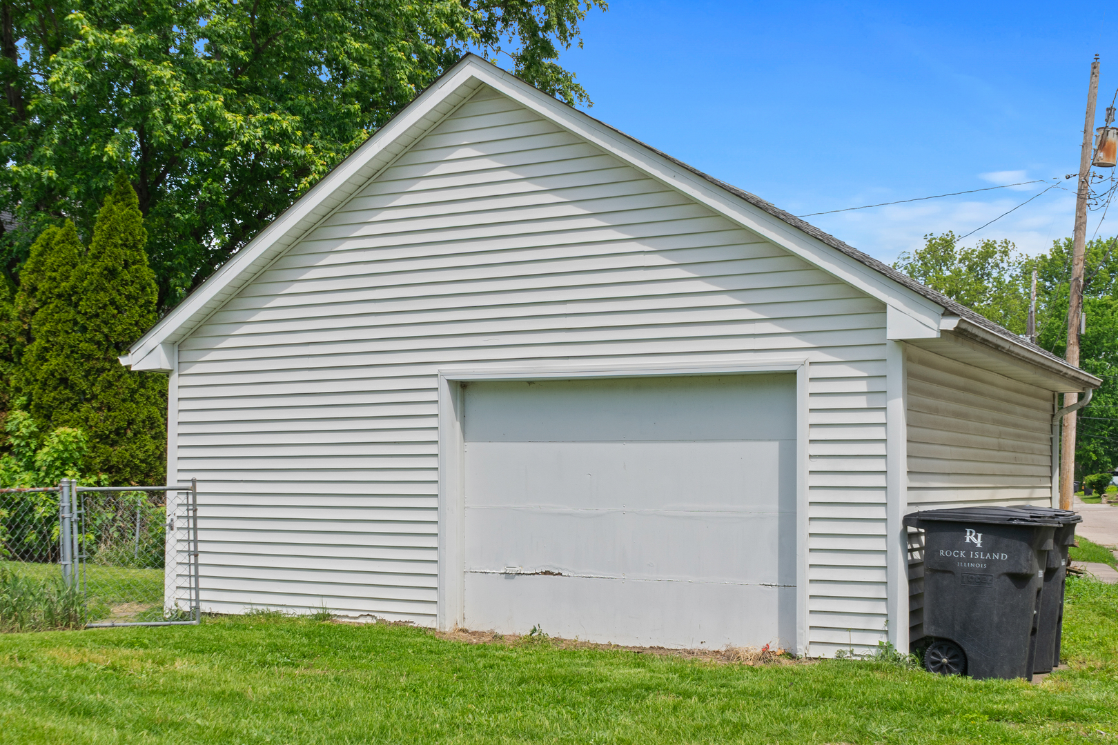 property viewer photo 16