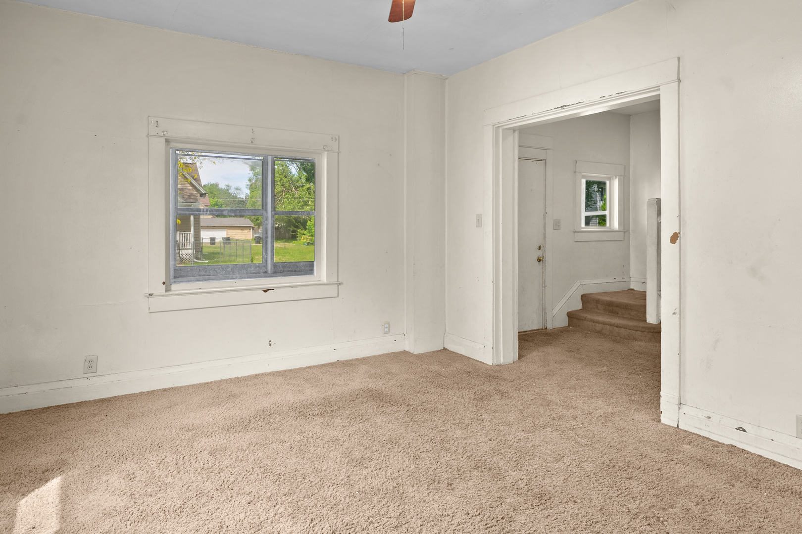 property viewer photo 9