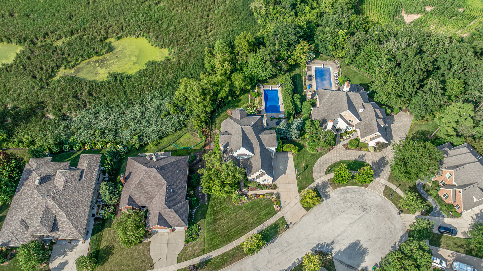 main property photo 31