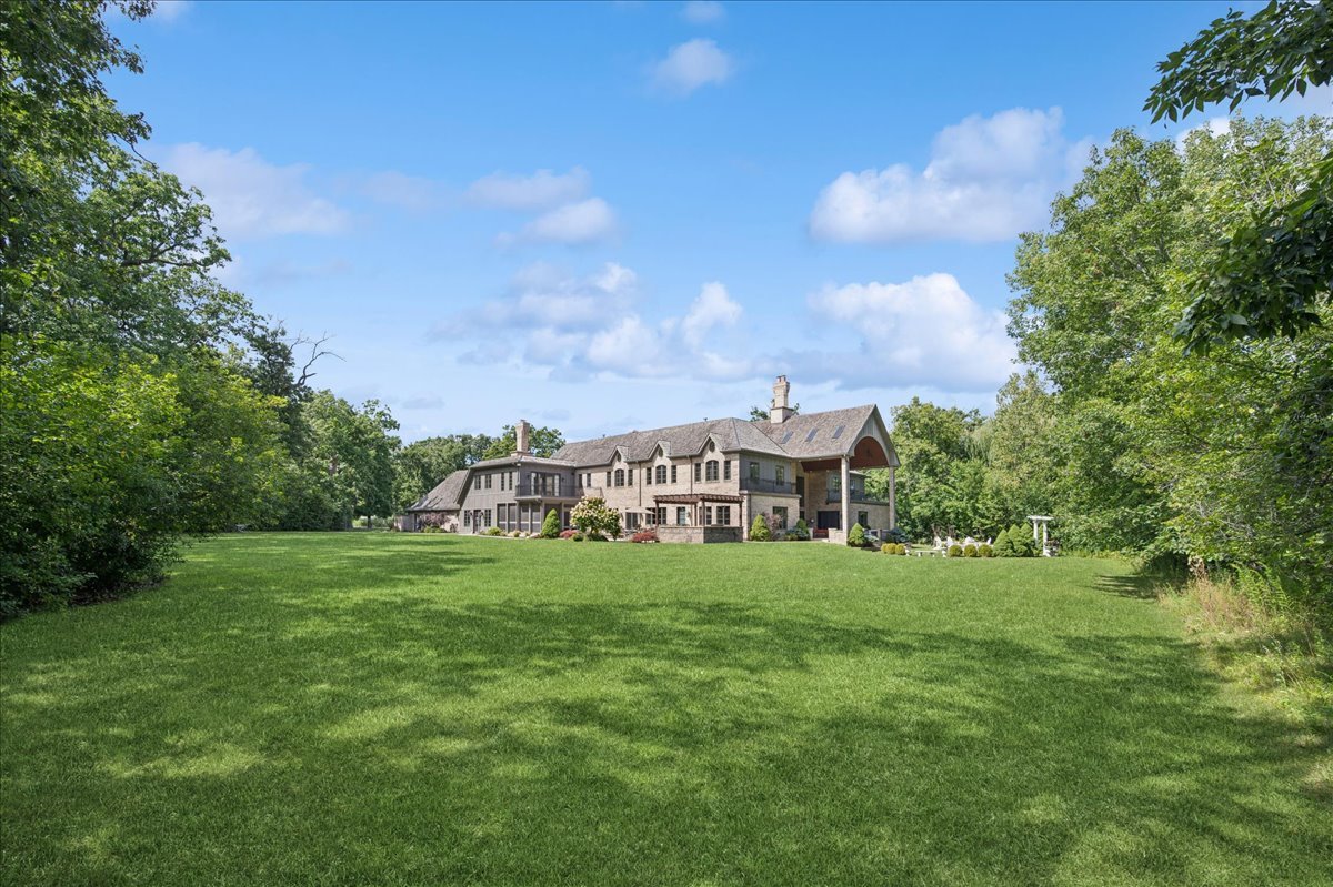 main property photo 50
