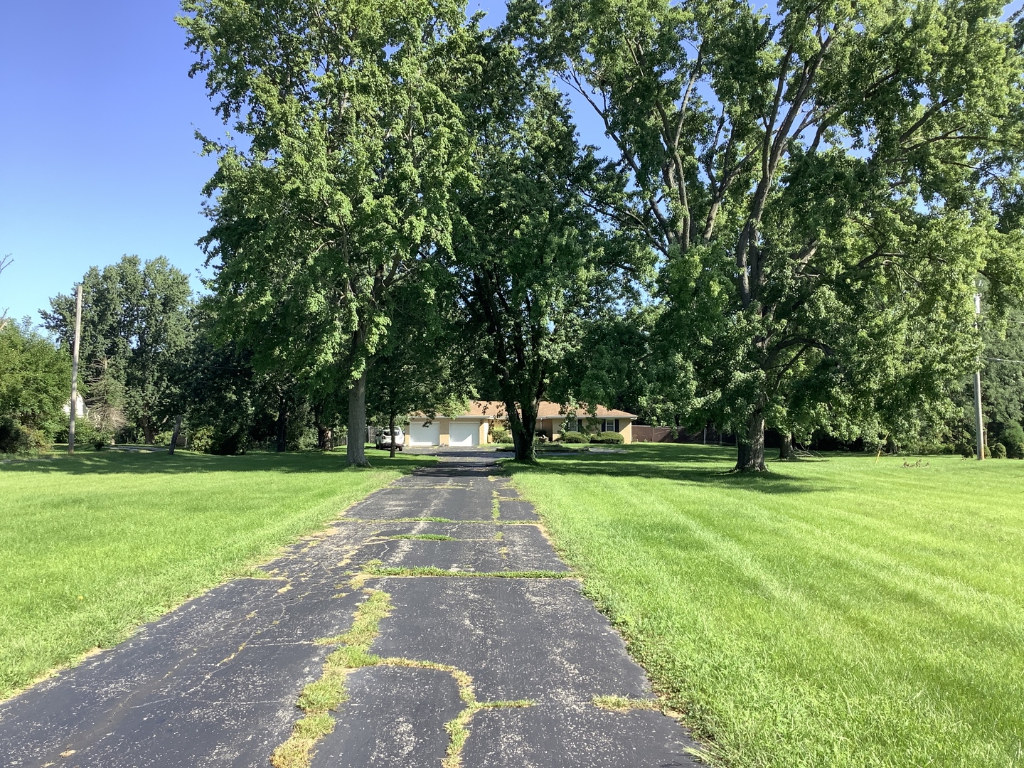 main property photo 30
