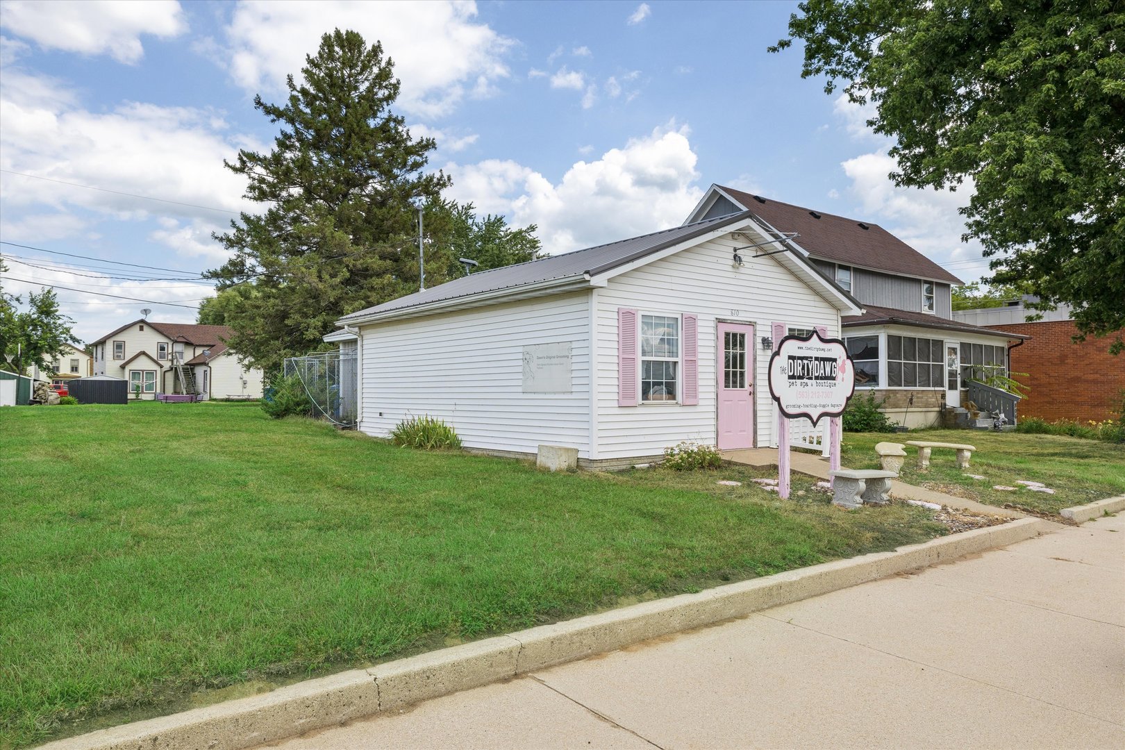 main property photo 4