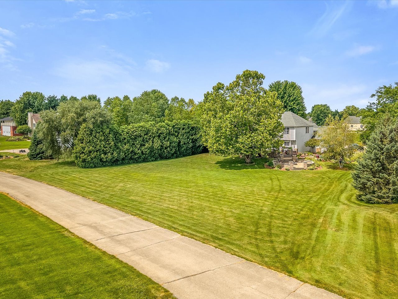 main property photo 63