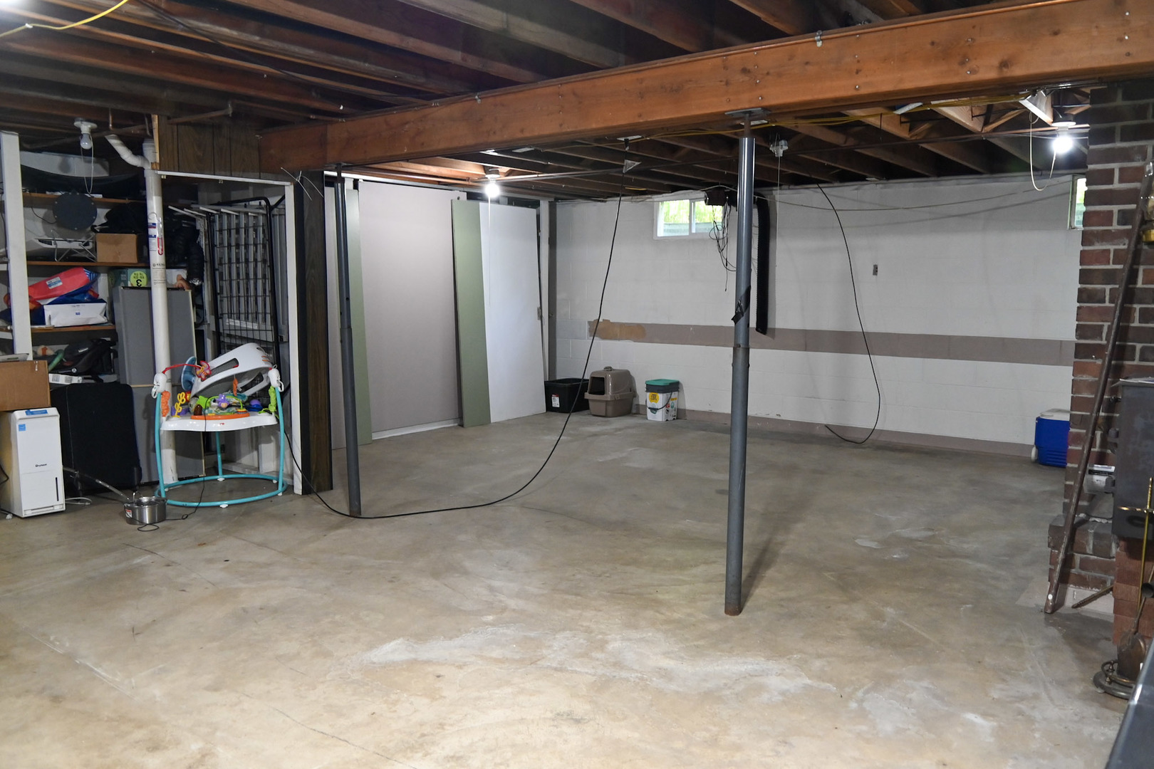 main property photo 50