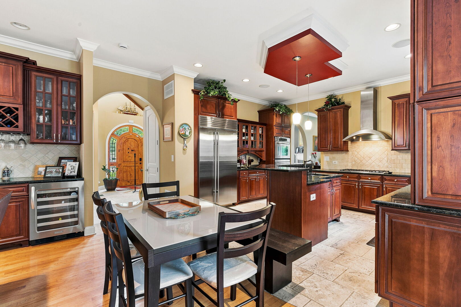 main property photo 5