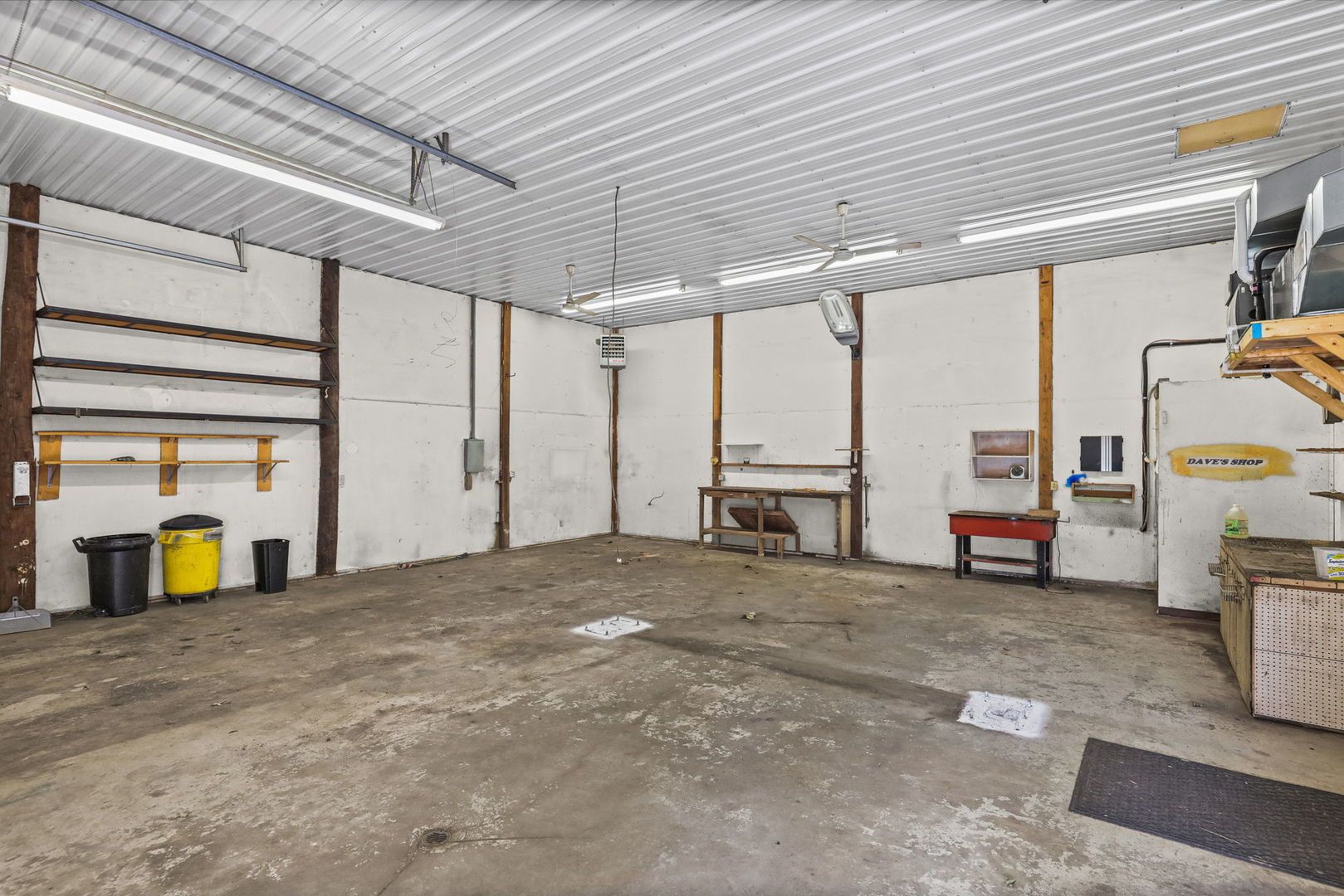 main property photo 19