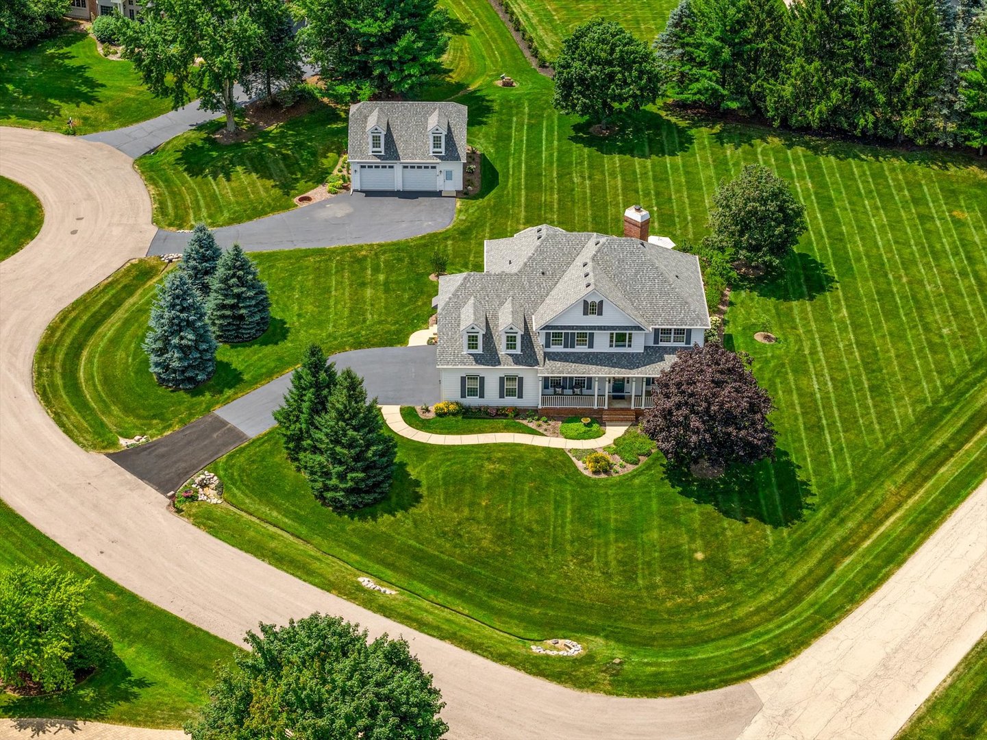 main property photo 2