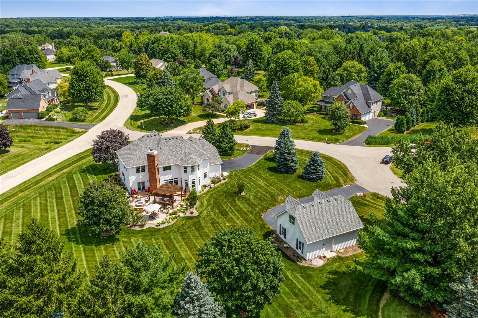 main property photo 41