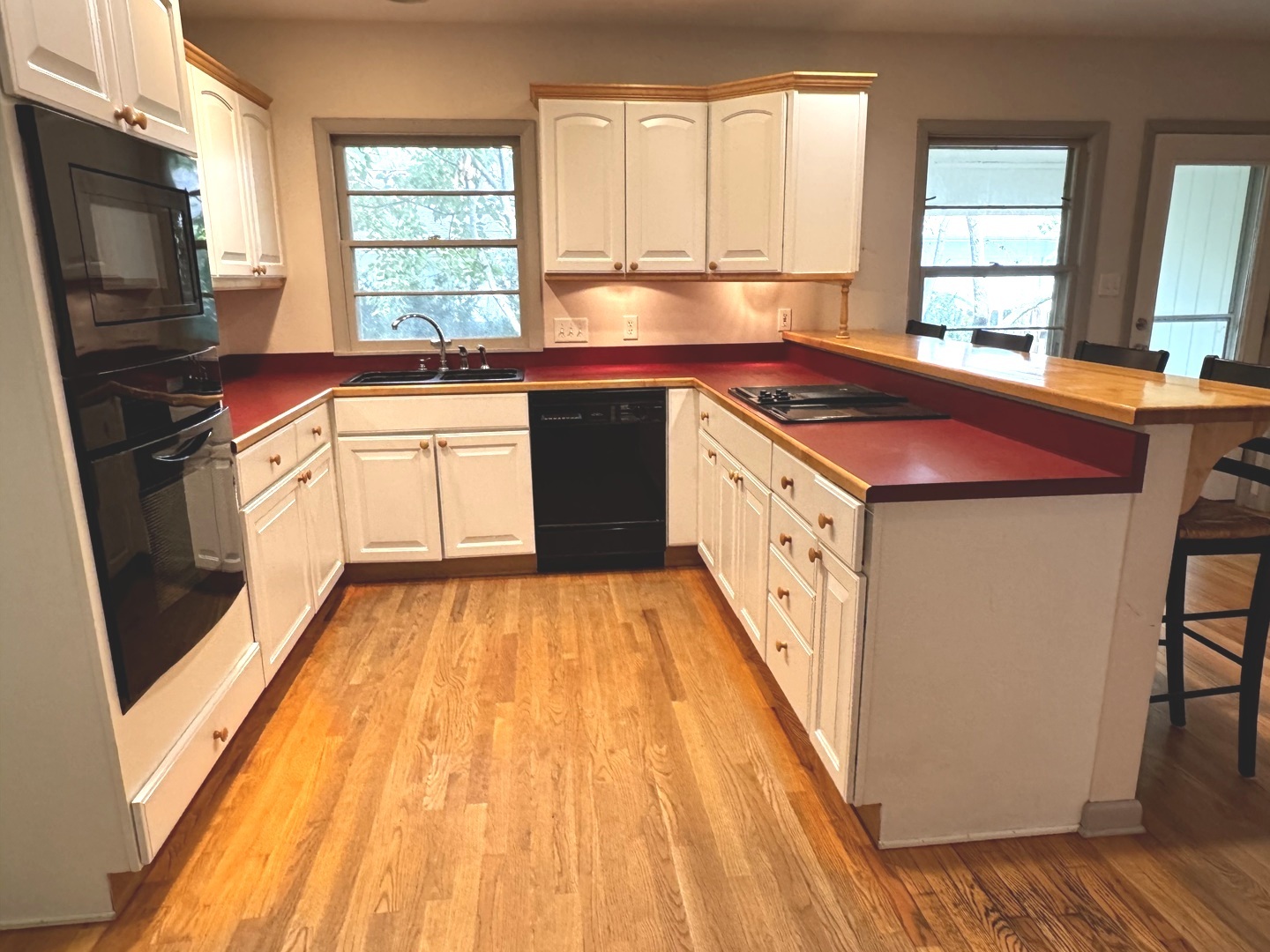 main property photo 7
