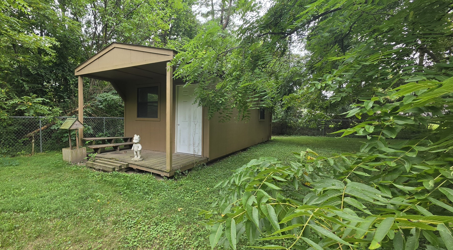 main property photo 18