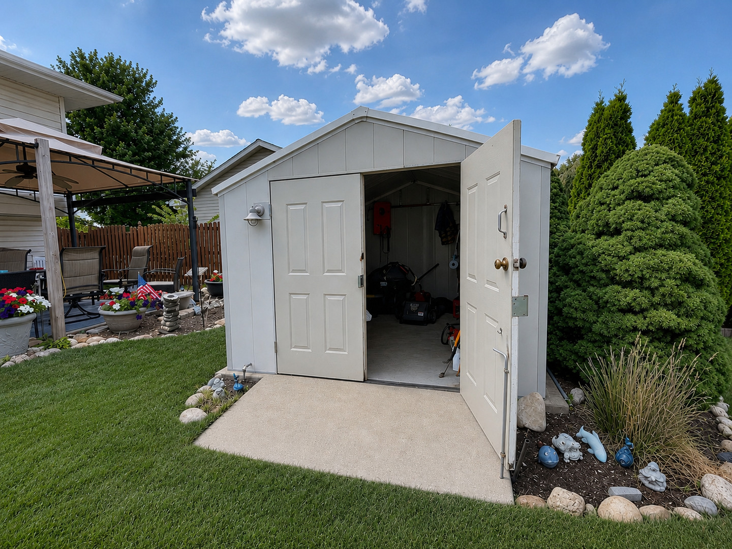 main property photo 23