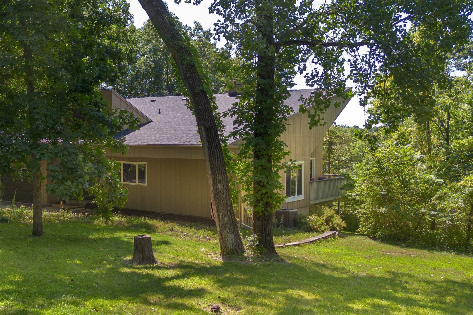main property photo 36