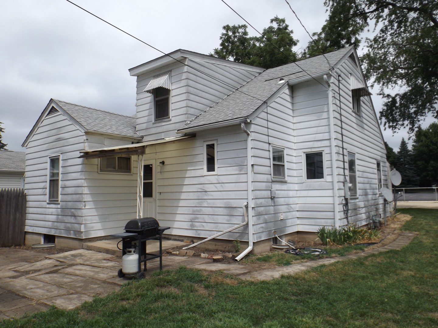 main property photo 19