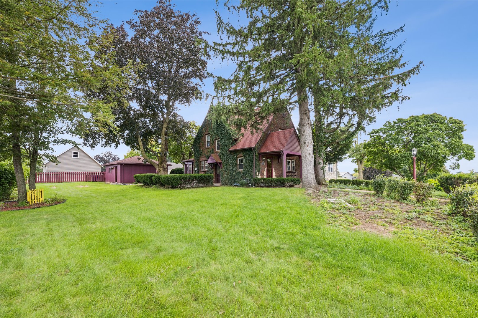 main property photo 2