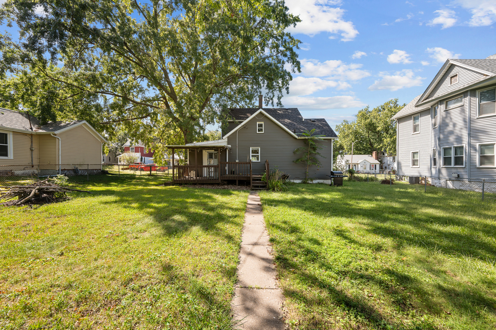 main property photo 27