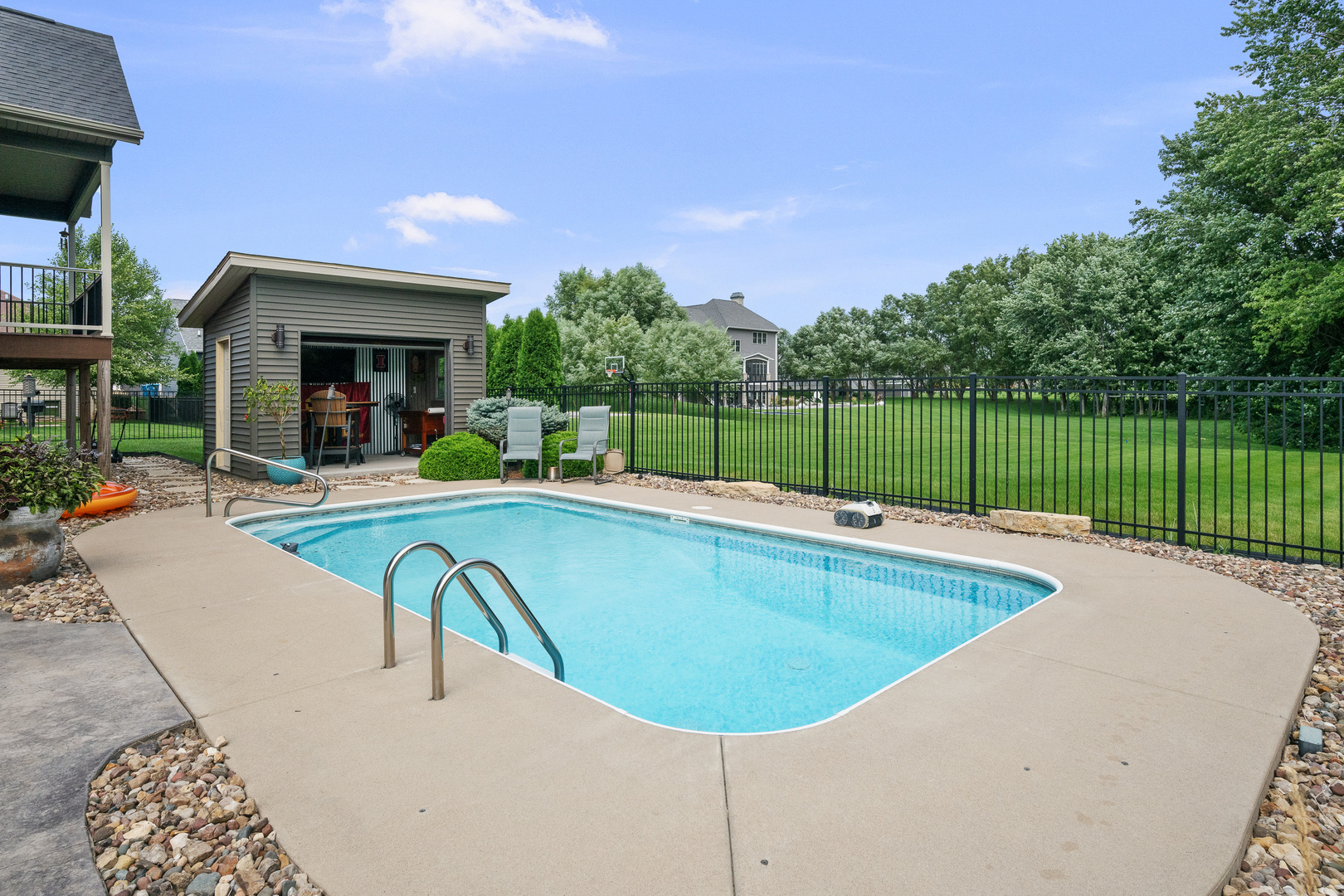 main property photo 63