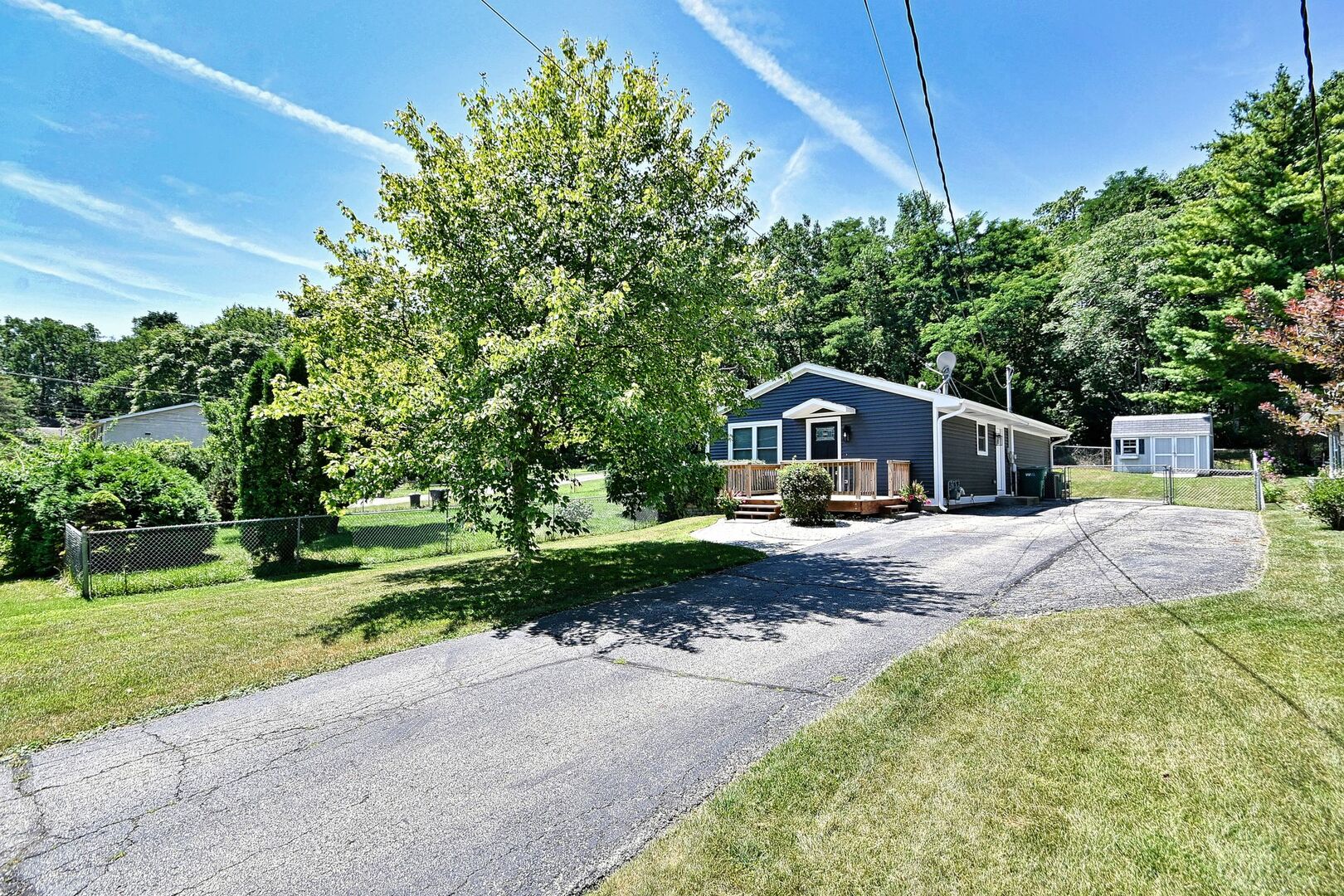 main property photo 32