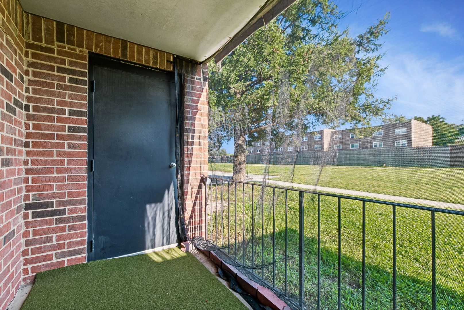 main property photo 18