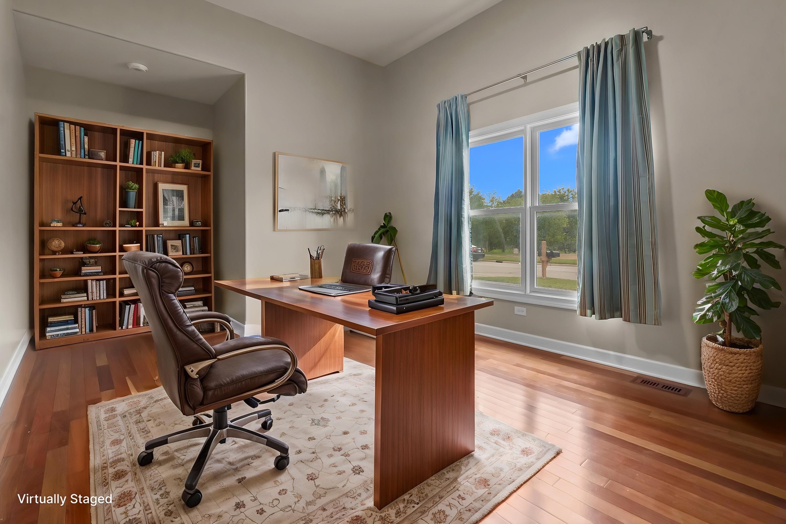 main property photo 17