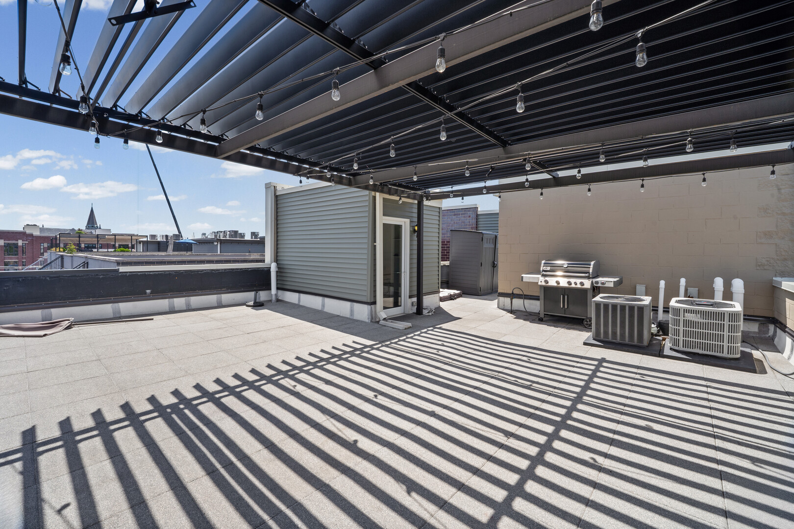 property viewer photo 20