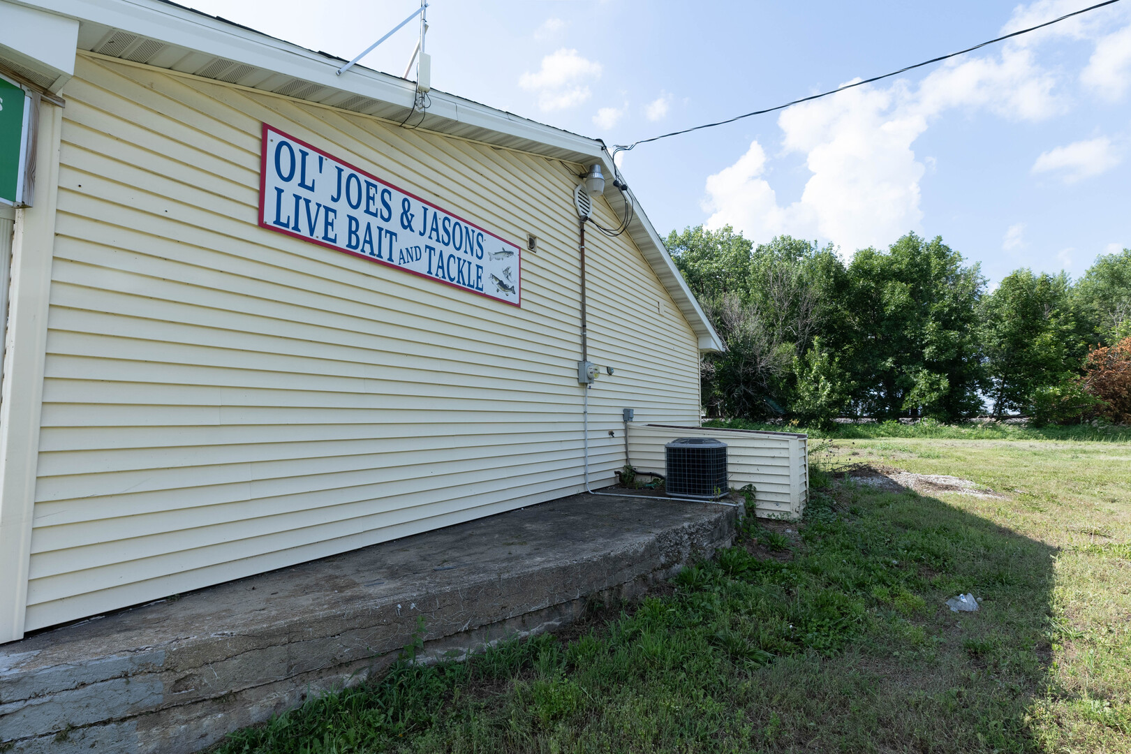 main property photo 16