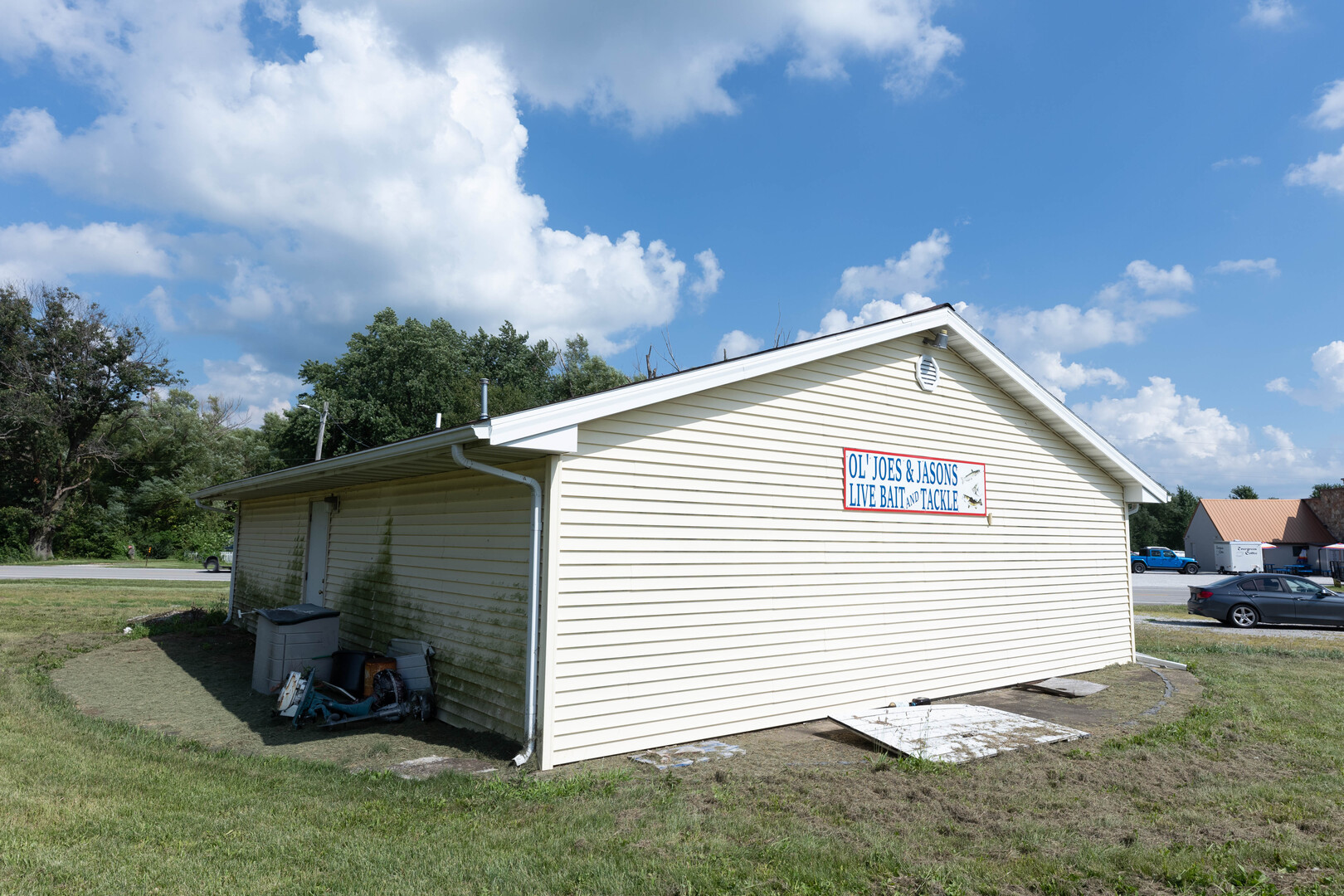 main property photo 19
