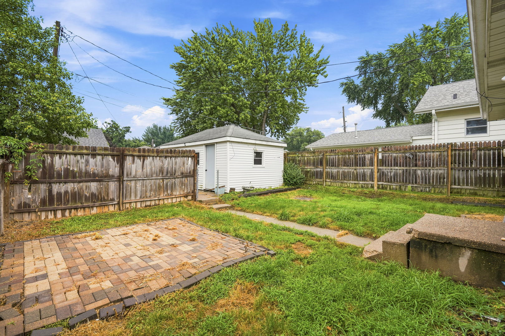 main property photo 13