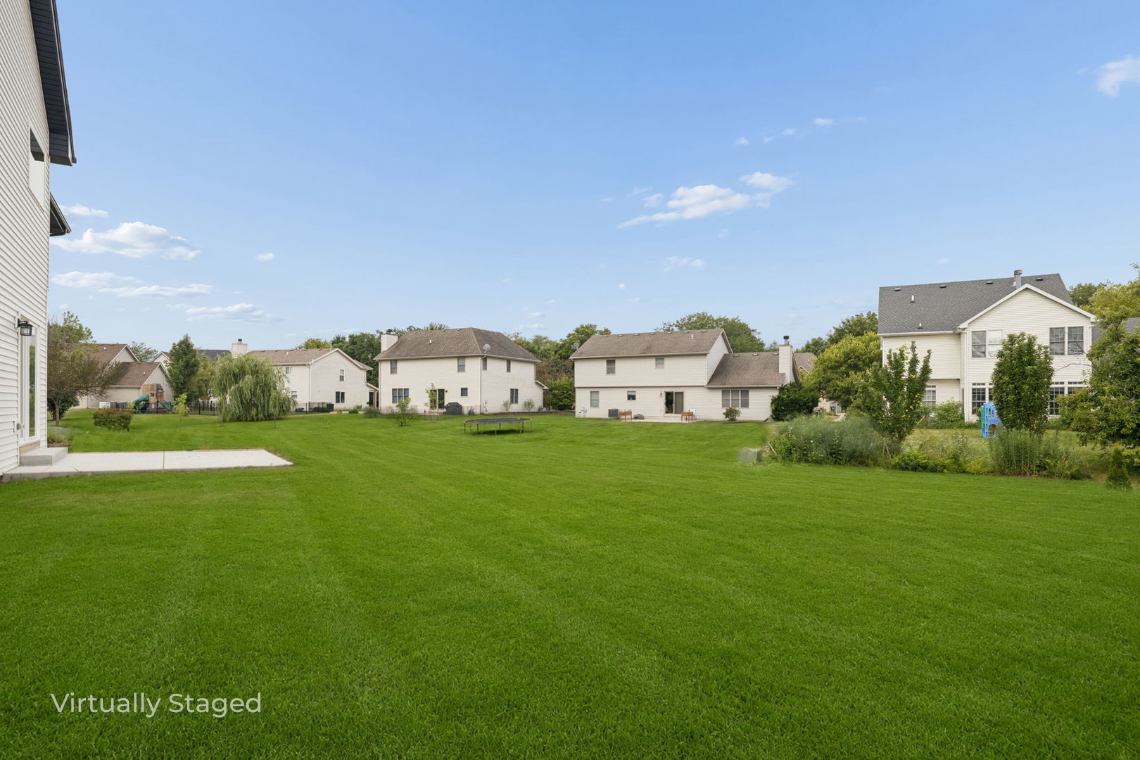 main property photo 29