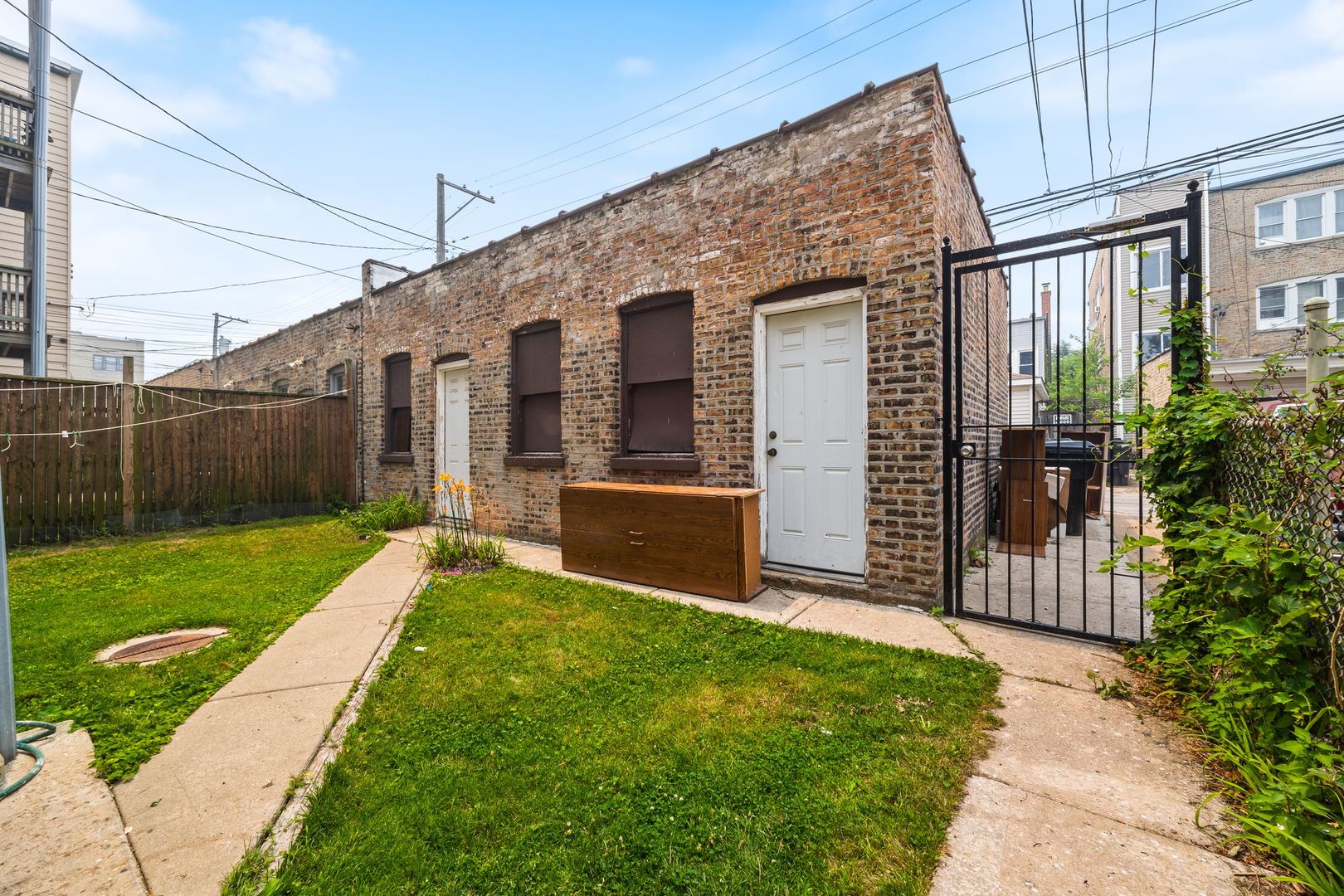 main property photo 17