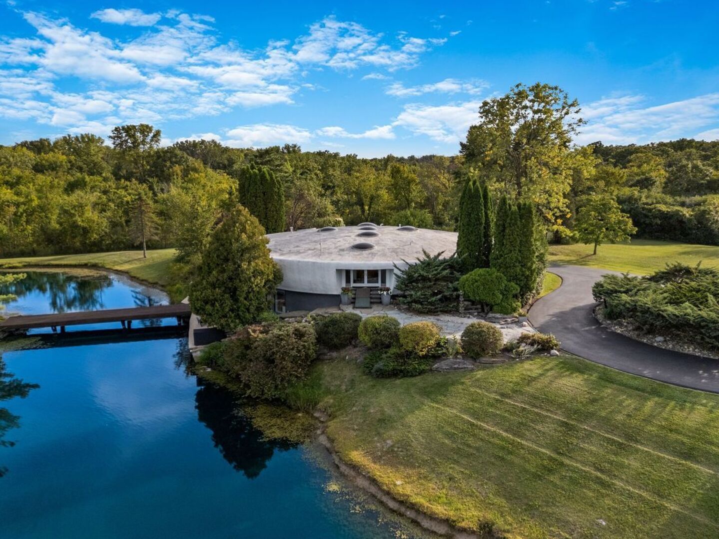 main property photo 49