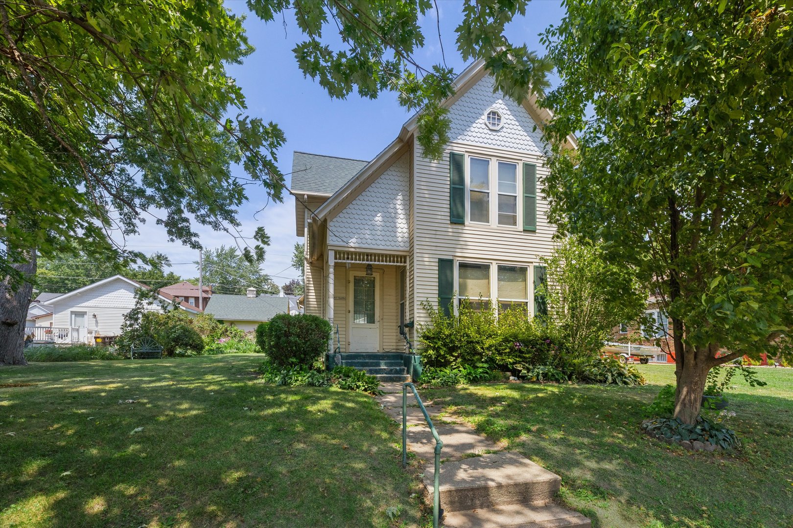 main property photo 1