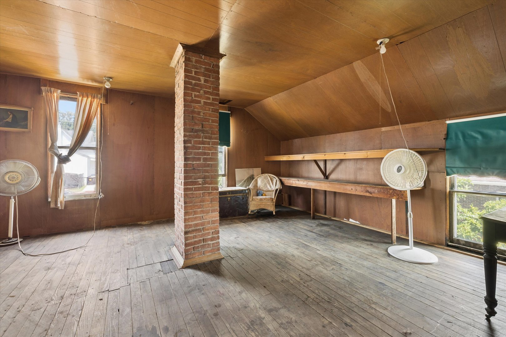 main property photo 36