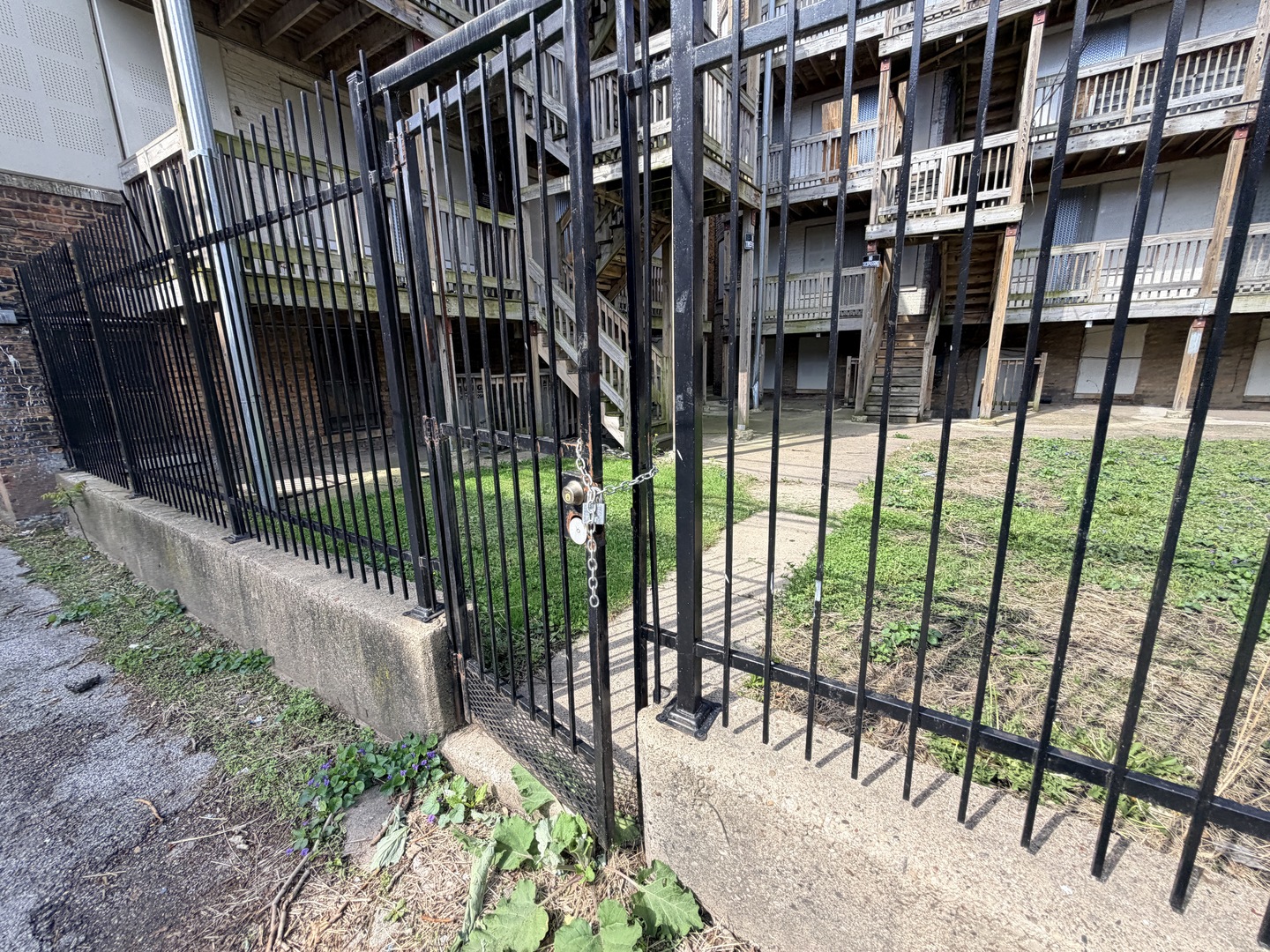 main property photo 36
