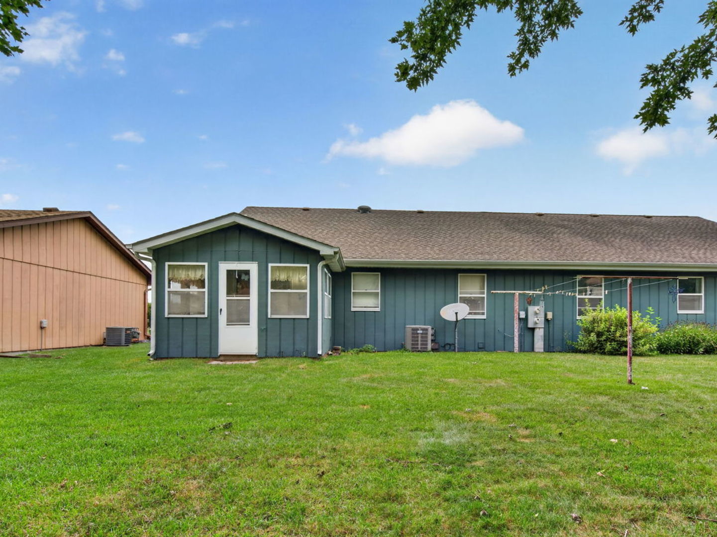 main property photo 22