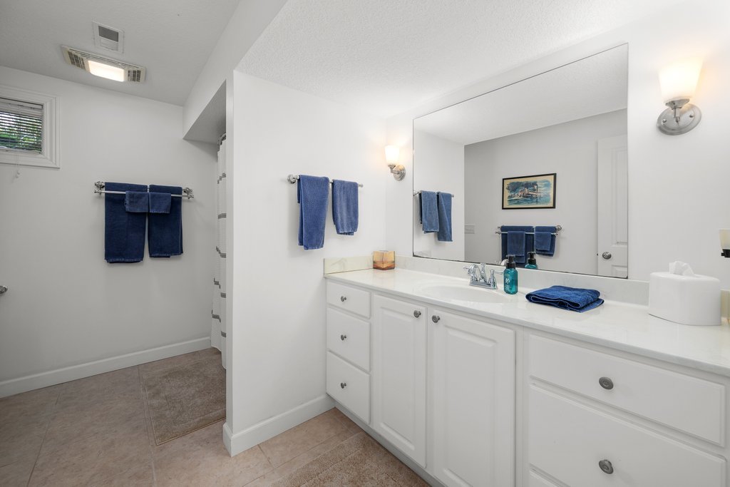 main property photo 63