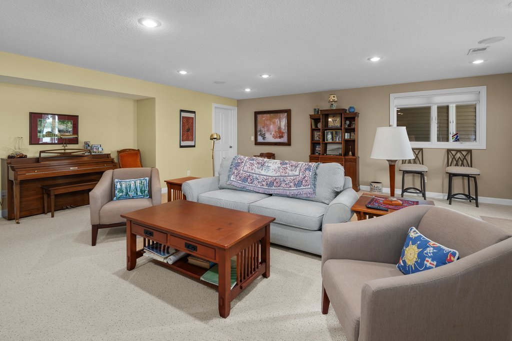 main property photo 68
