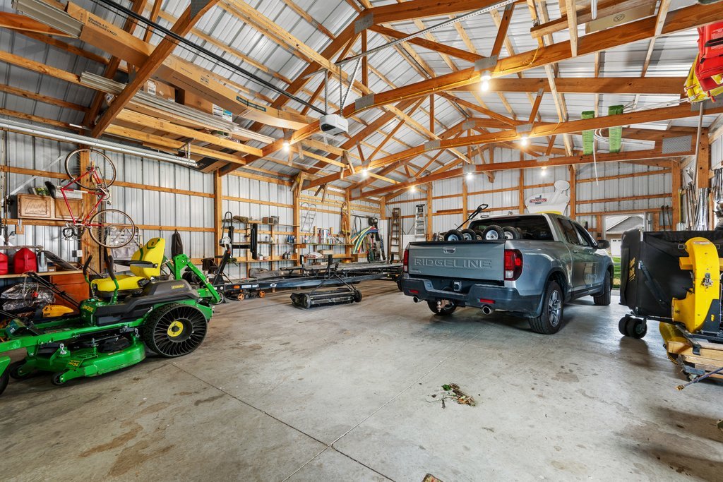 main property photo 73