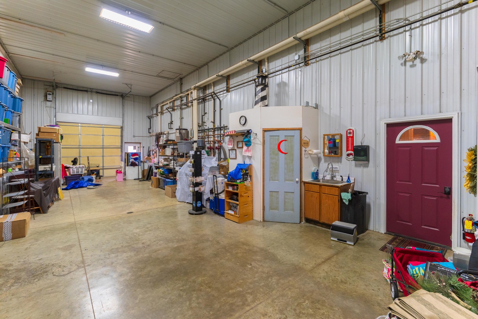 main property photo 59