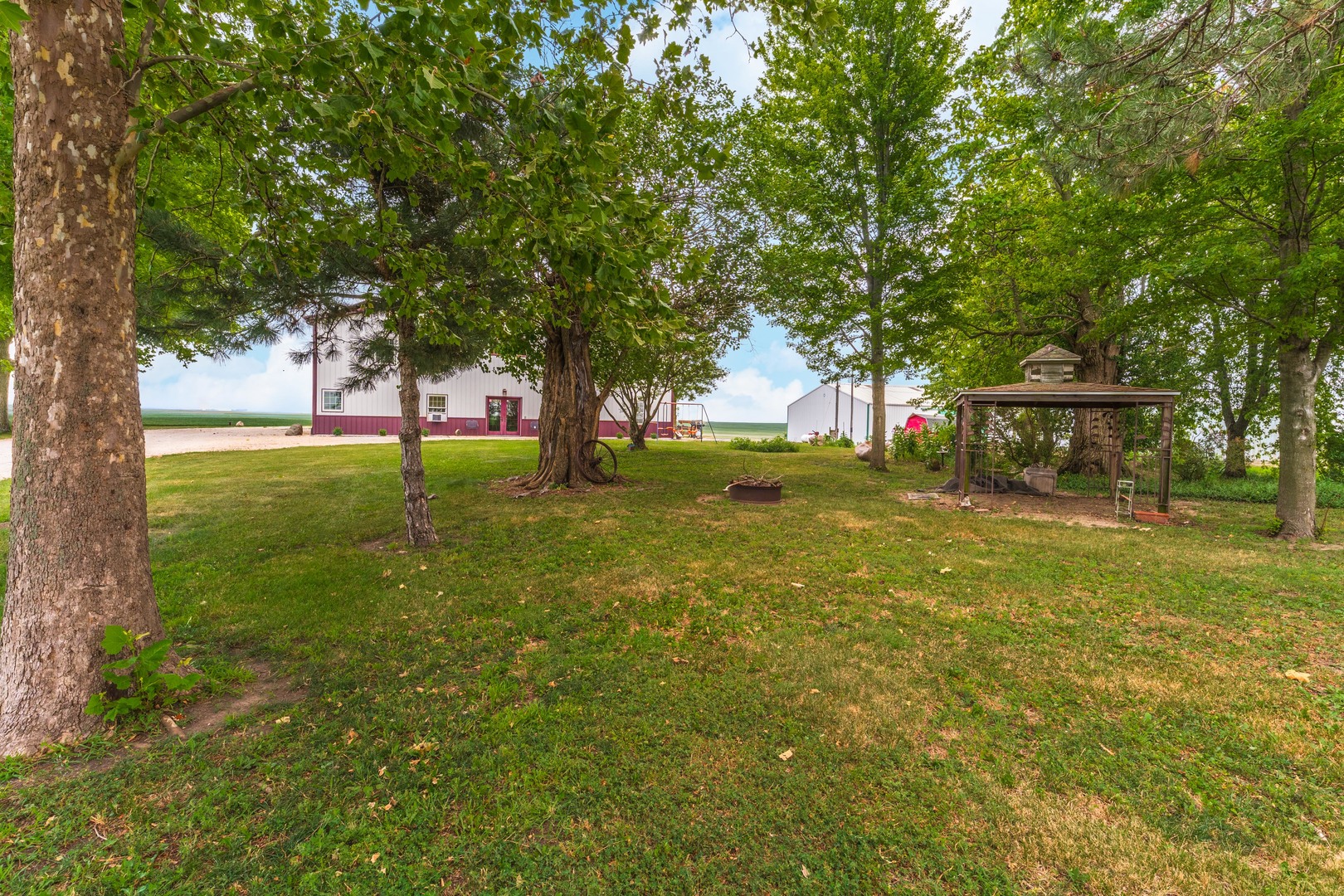 main property photo 77