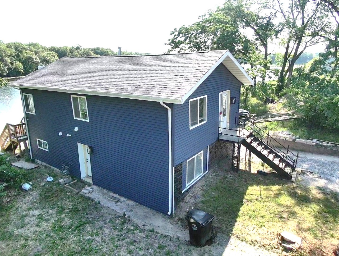 main property photo 27