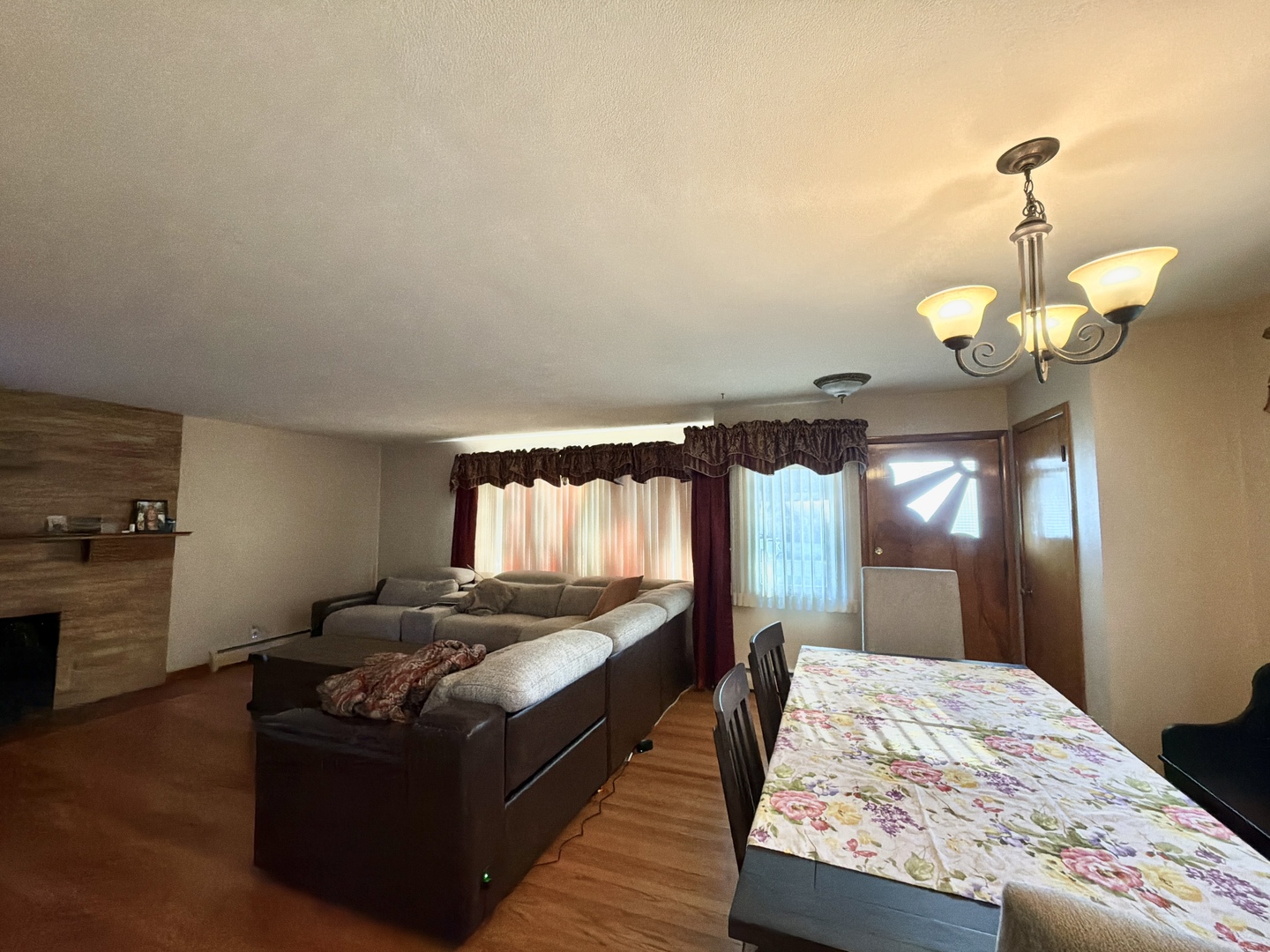 main property photo 6