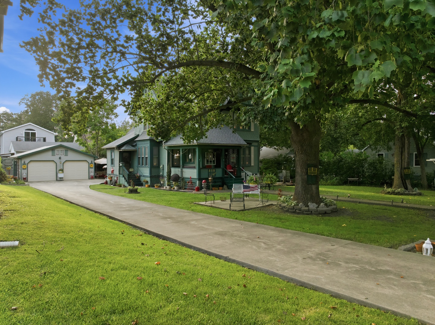 main property photo 46