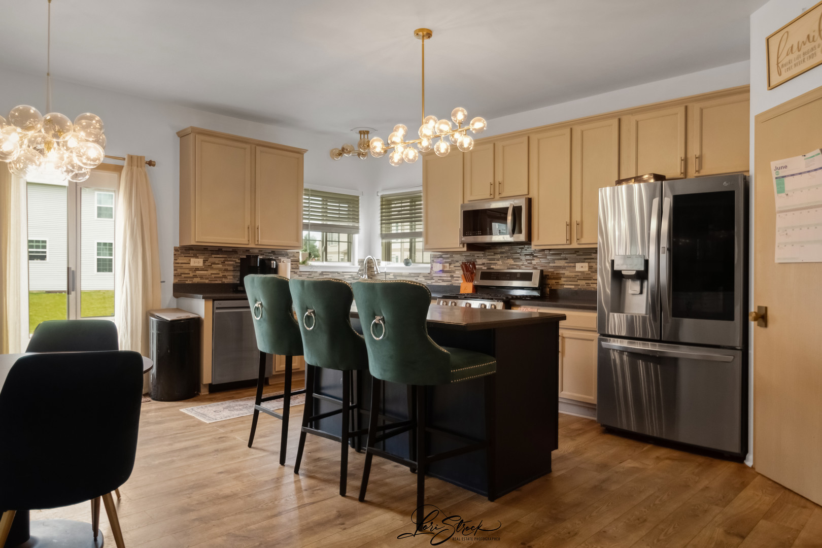 main property photo 6