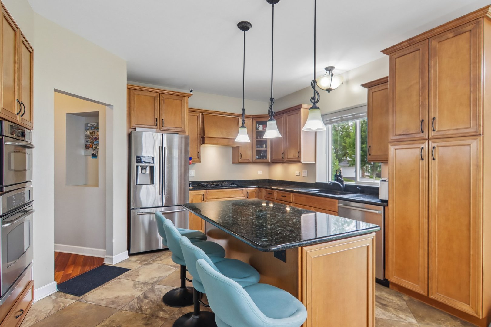 main property photo 14