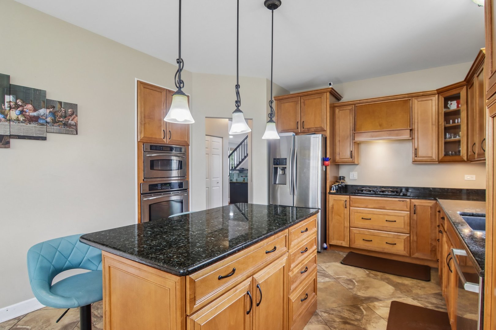main property photo 16
